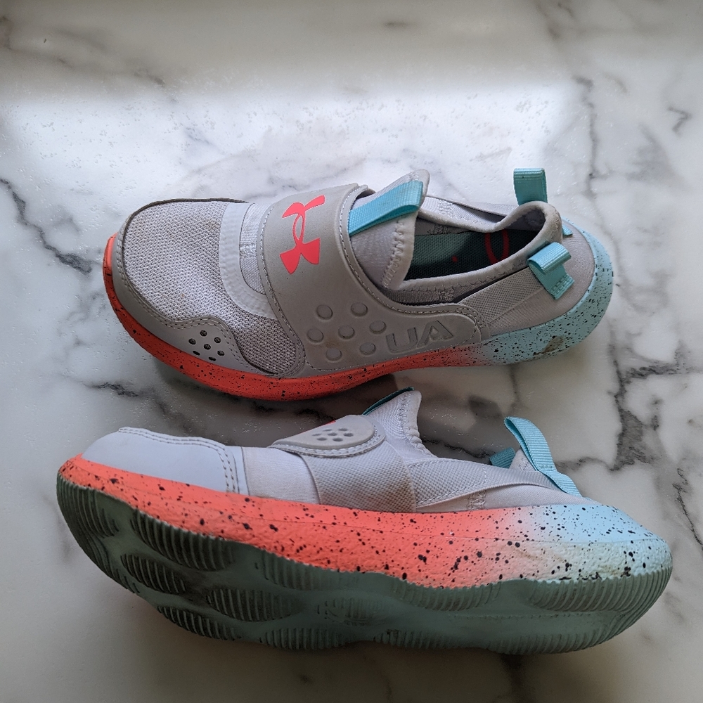 Girls UA shoes